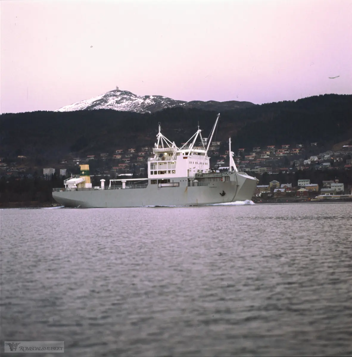 Byggnummer 237, "Mwenge", bygget ved Bolsønes Verft i 1973 og 1974. Levert som NORAD-skip til Tansania.