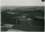 Odensvi sn, Köping, Vahlsta.
Flygfoto över Vahlsta säteri, 1932.