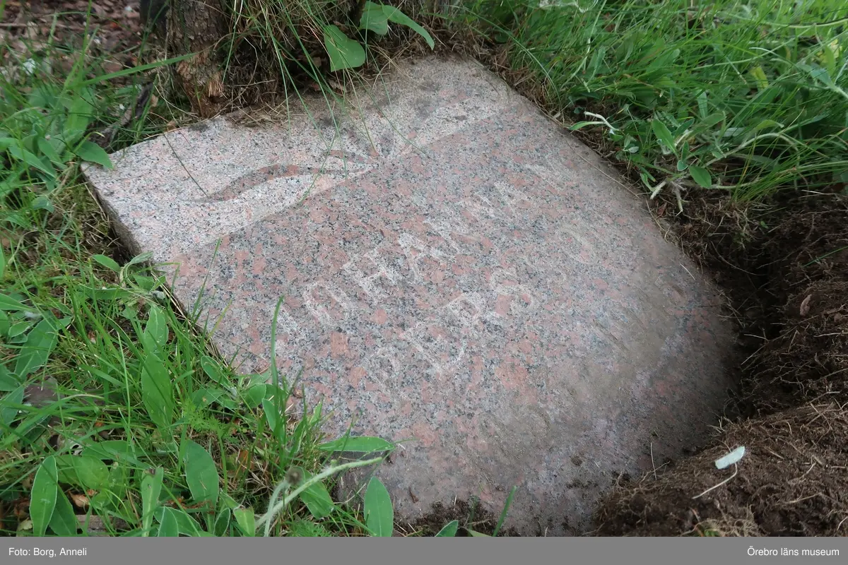 Fotoprotokoll

Acc. Nr. OLM-2019-403_1-45
Örebro läns museums diarienummer: 2016.230.125
Fotograf: Anneli Borg 
Objekt: Ramsbergs nya kyrkogård
Kommun: Lindesbergs kommun
Län: Örebro
År: 2019

Motiv: 
1-45	Ramsbergs nya kyrkogård, gravvårdar