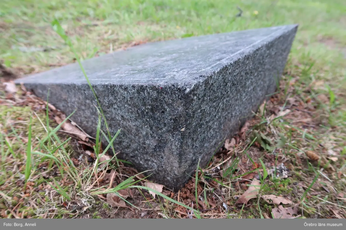Fotoprotokoll

Acc. Nr. OLM-2019-402_1-45
Örebro läns museums diarienummer: 2016.230.125
Fotograf: Anneli Borg 
Objekt: Ramsbergs nya kyrkogård
Kommun: Lindesbergs kommun
Län: Örebro
År: 2019

Motiv: 
1-45	Ramsbergs nya kyrkogård, gravvårdar