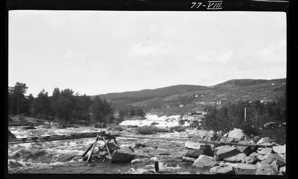 Foss ved Myro? Votna. 4 km. nedenfor Vatsfjorden ("Vassfjorden").