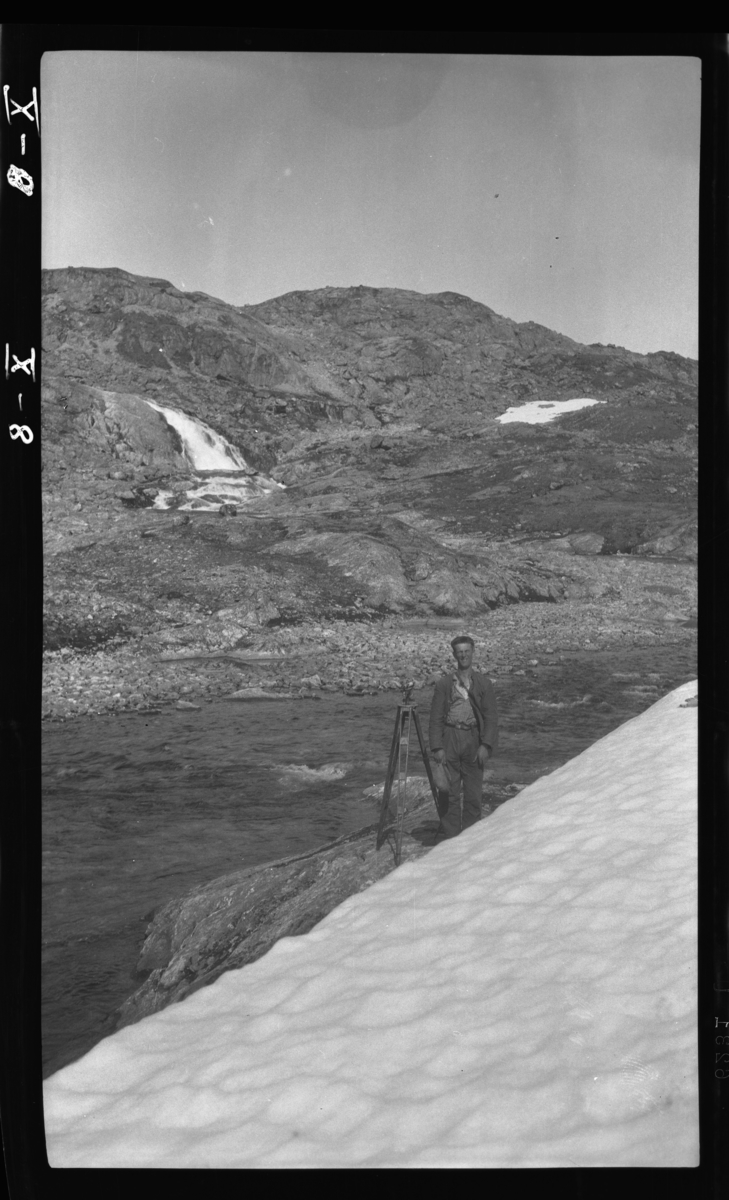 Ca. 10 km. ovenfor Nørstedalseter.