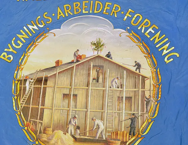 Faner i lange baner fra Halden historiske Samlinger