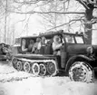 Artilleritraktor m/1943. (Halvbandtraktor. HBT). 10,5 cm haubits m/1939.