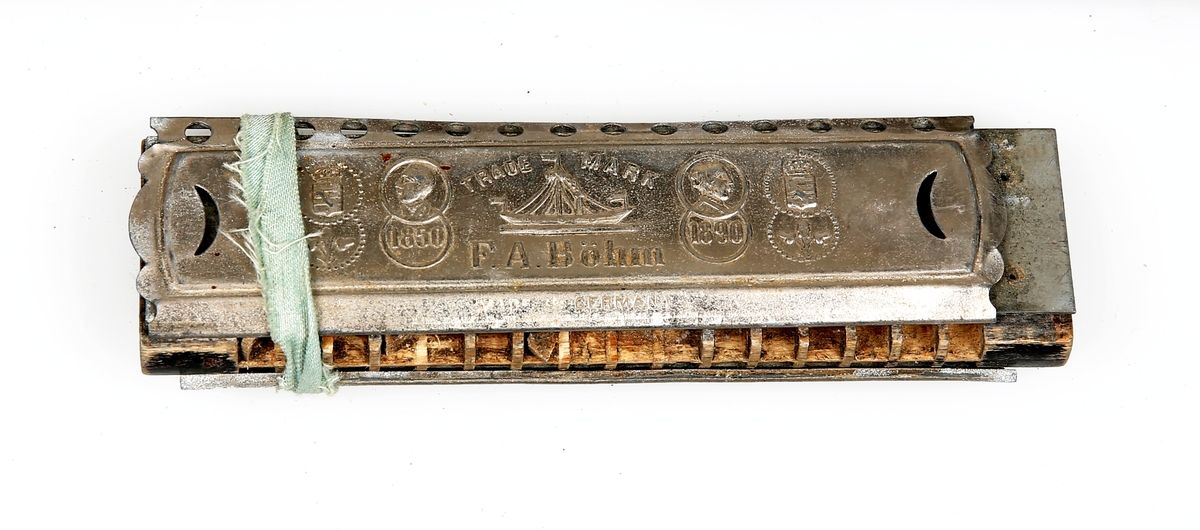 Tysk, Hohner Concert Tremolo-munnspill. Trolig tidlig 1900-tall.