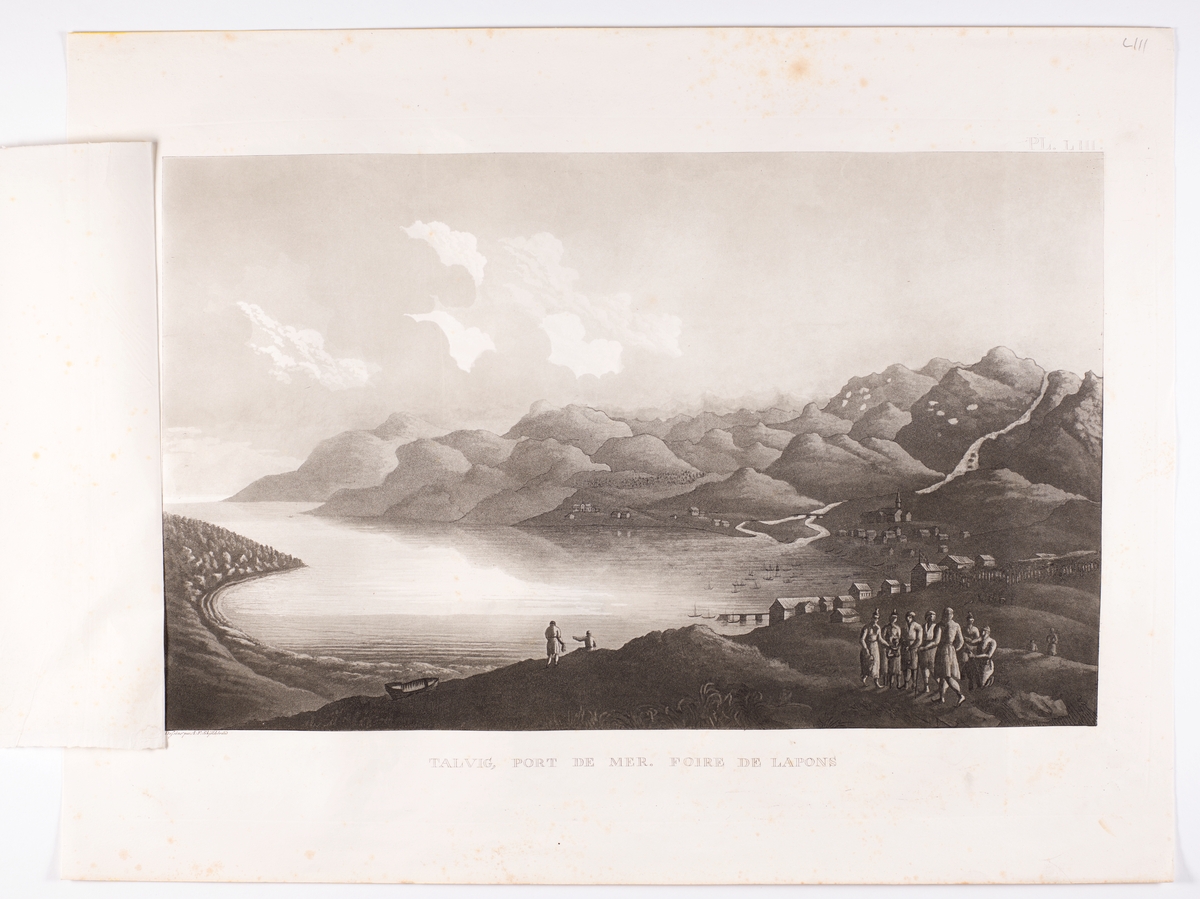 Talvik, Alta, Finnmark. Fjordlandskap med mennesker og bebyggelse.
