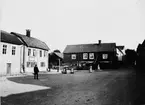 Rådhustorget och Skötsner-Edhlunds fotoateljé, Östhammar, Uppland