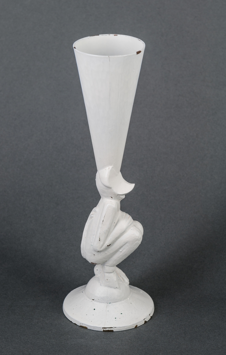 Modell till det s.k. Djävulsglaset, ur Orrefors Nobel-serie 1995.