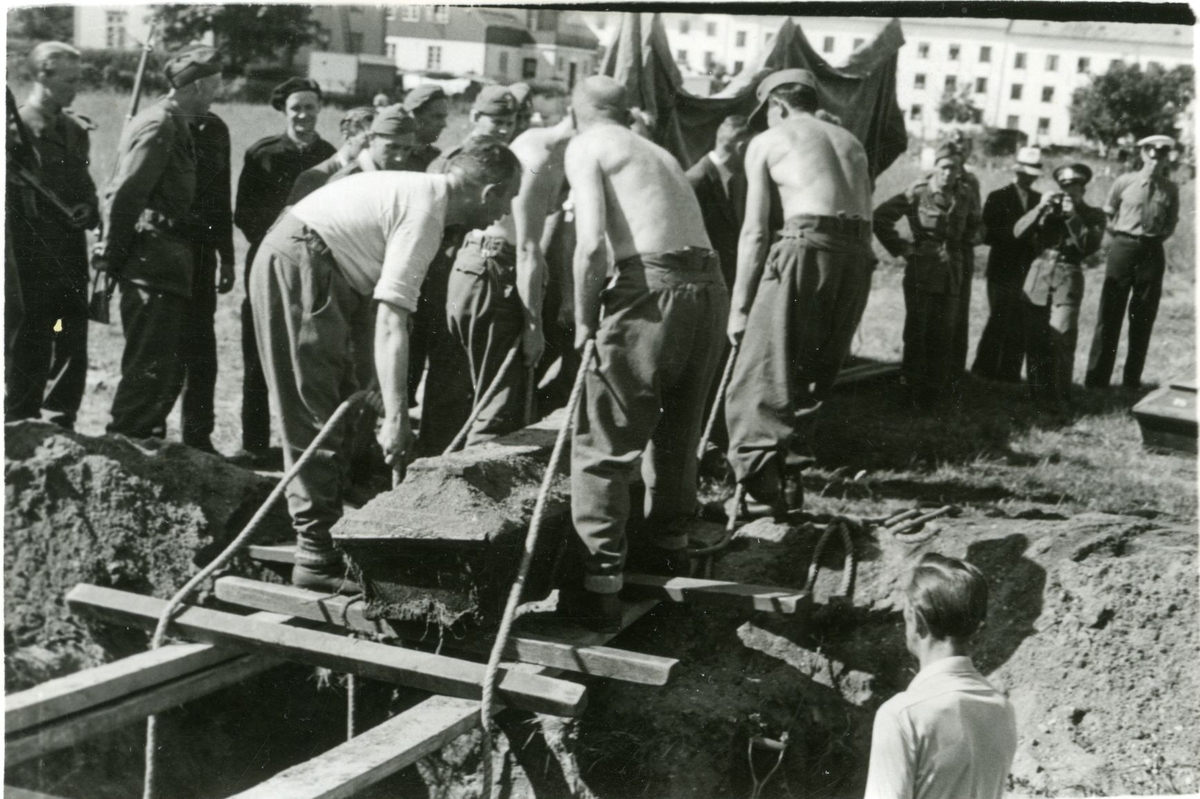 Landssvikere og krigsforbrytere