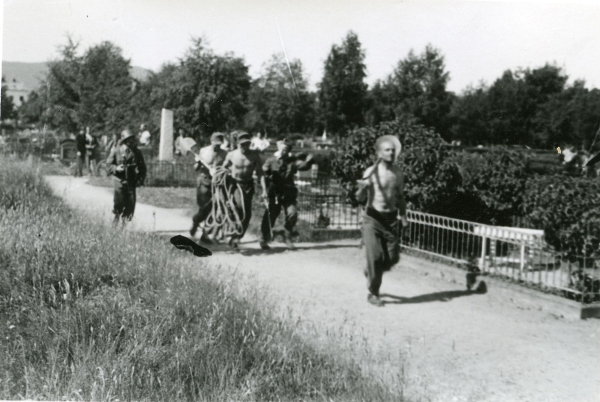 Landssvikere og krigsforbrytere