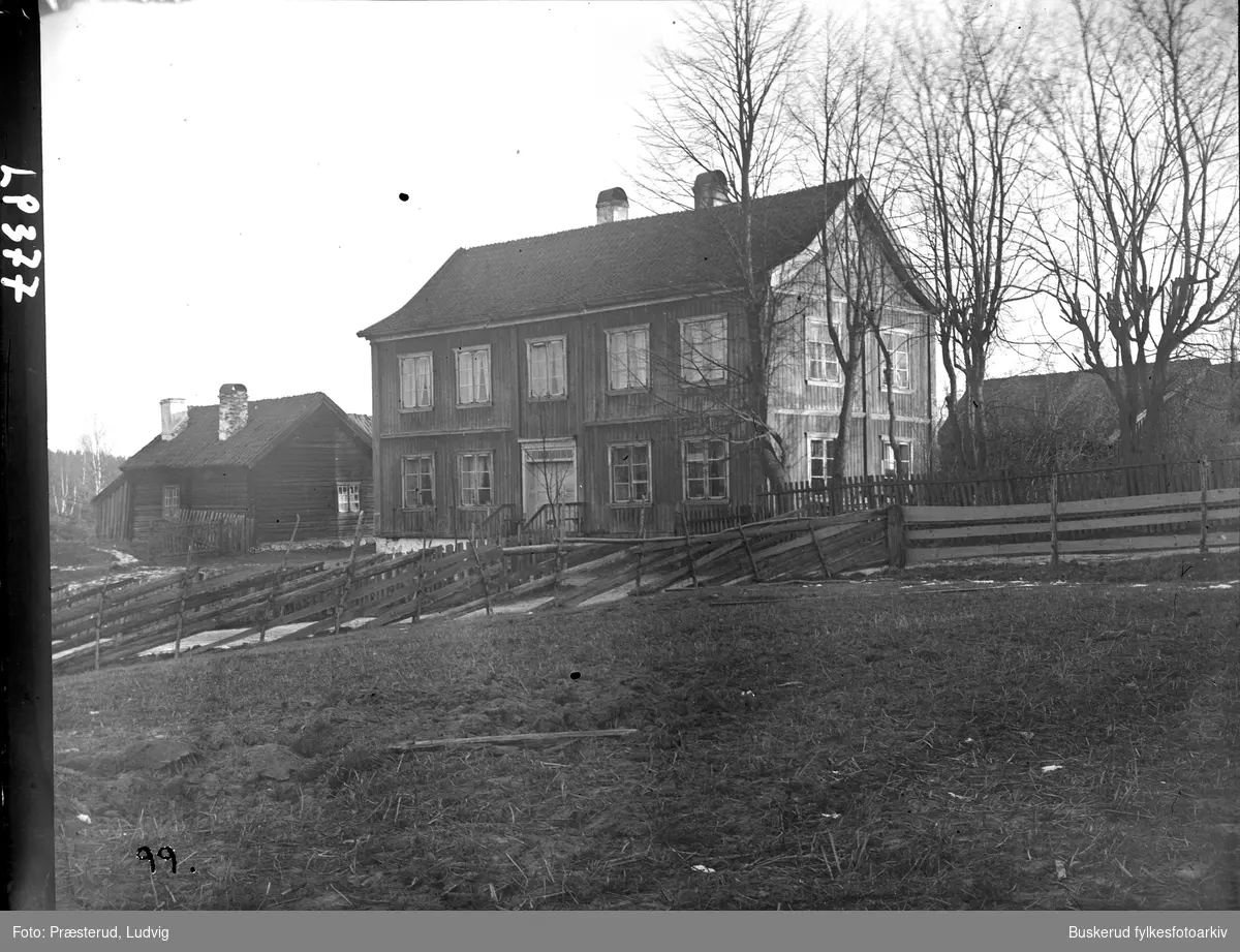 Haugfoss
Butikken