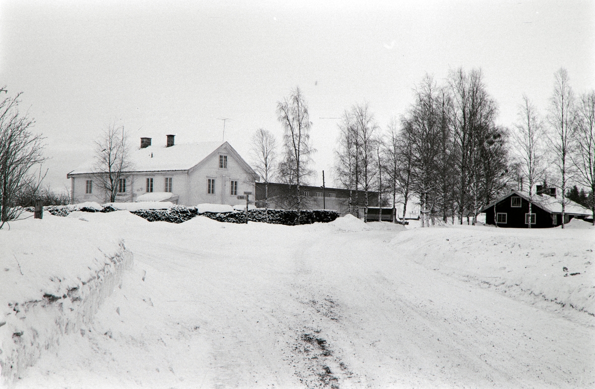 Ringsaker, Furnes, Stavsberg gård, hovedbygning (Gnr. 314-1 Furnes) (241-1 Hamar)