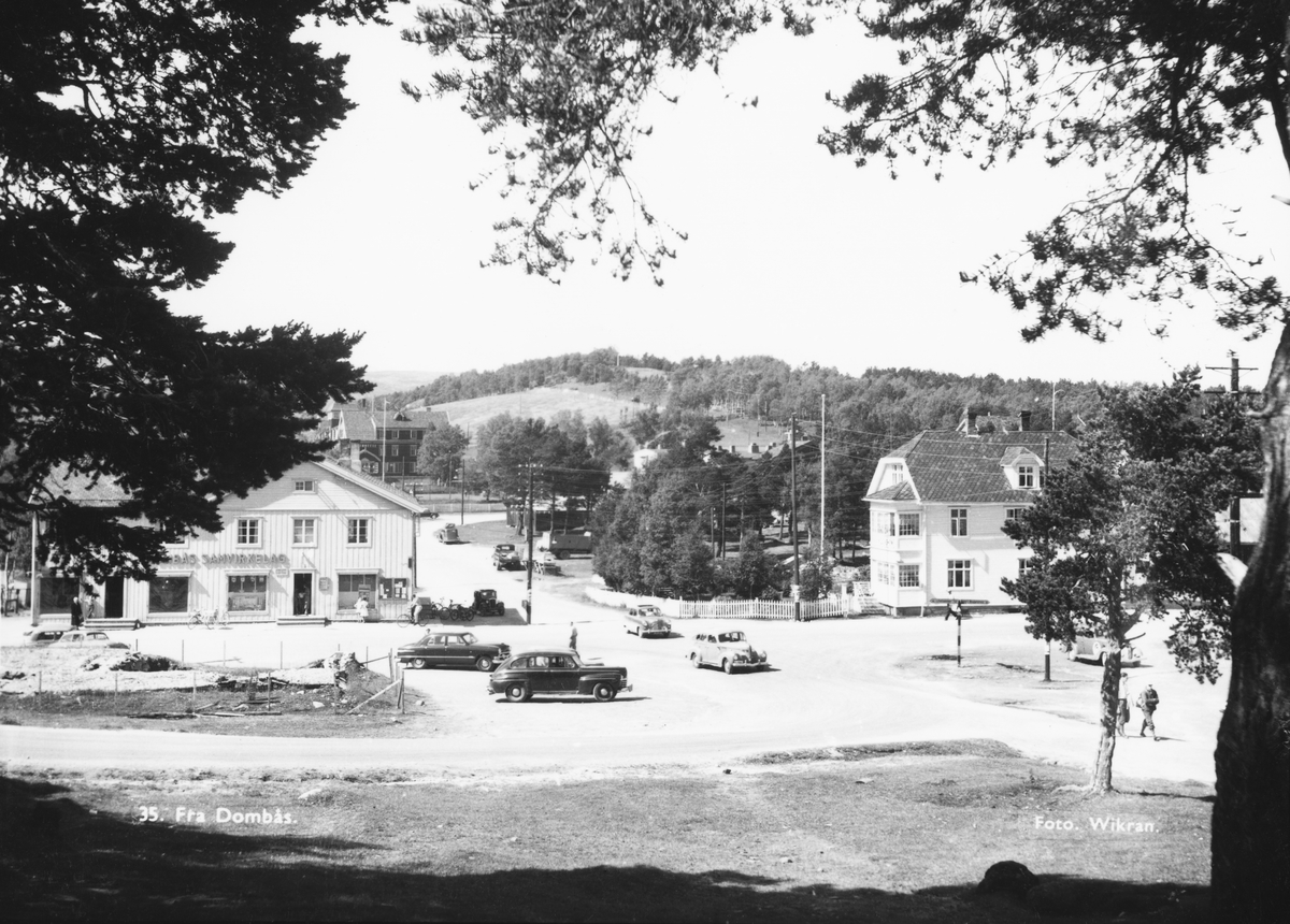 Dombås med Dombås Samvirkelag og Dombås Turisthotell, Dovre.