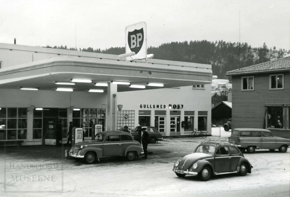 BP-bensinstasjon i Brandbu sentrum