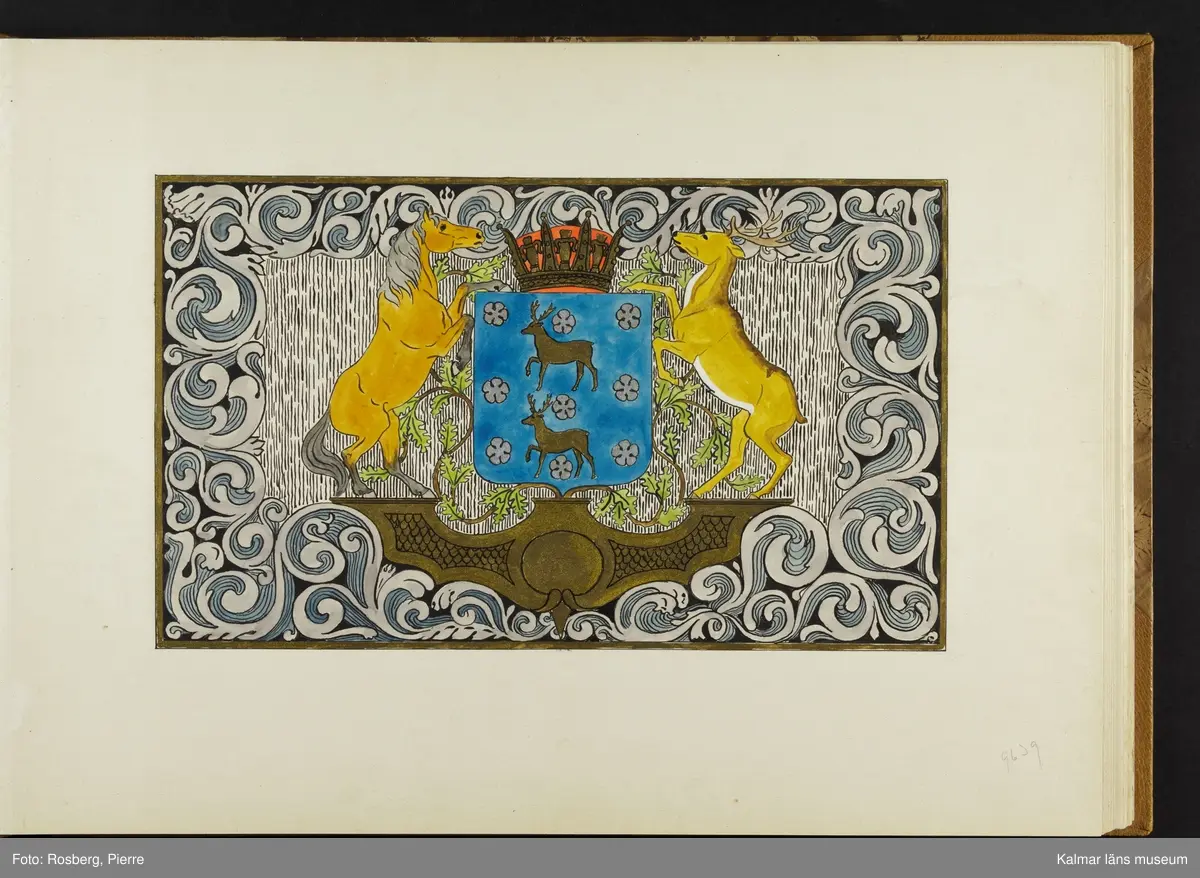Ett stort antal motiv från Öland, kulturhistoriska platser samt landskapsmotiv.

I boken finns motiv i nämnd ordning: Ölands landskapsvapen; Borgholms slott; Alvaret; Köpings klint; Tingsflisa; barken Dovres förlisning; gravfält vid Klinta, Köping; I Repplinge; Persnäs kyrka; Rynings kors Persnäs, Långlöts kyrka; I Högsrum; Galjbacken Högsrum; Böle backe Glömminge; Kvarn vid Stora Rör; Bramstedtsgården i Strandskogen Glömminge; Öländsk västkust mellan Röhälla och Stora Rör; vägen till Möllstorps läggning; Linsänkan Glömminge; Algutsrums kyrka 1827 och 1919; Portparti vid Gråborg; Sankt Knuts kapell??; I Björnhovda bygata; vid Torslunda kyrka; Eriksöre gärden, Torslunda; Gammal stuga i Runsbäck, Torslunda; vikingagrav med vårdhållare, Skogsby, Torslunda; källare och kvarnar på landborgen ovanför Eriksöre, Torslunda; Öländskt arbetarhem Karlevi, Vickleby; Vickleby kyrka; Fröbygårda strand, Vickleby; Bondgård i Vickleby; Resmo kyrka 1920; Mysinge hög; Resmo kyrka 1826; Borgby borg; I Mörbylångadalen; Alvaret vid Bengtstorp, söder om Bårby; Bondgård vid Lenstad; Smedsgärde Gårdby s; Dröstorps ödeby; Nigelberget en höjd på alvaret s.o. om Lenstad; Tornrör och Tornrörskällan; Dröstorps mosse; Prästgropen Sandby alvar; Gård i Skarpa Alby; Bondgård i N Näsby; Augustimorgon vid Ölands östkust, Sandby socken; Segerstads gamla kyrka; Segerstads nuvarande kyrka; Kustby i Segerstads socken, Nedre Segerstad; På slagfältet vid Seby, Segerstad socken; Gammal bondgård i Övre Segerstad, Segerstad socken; I Segerstad.