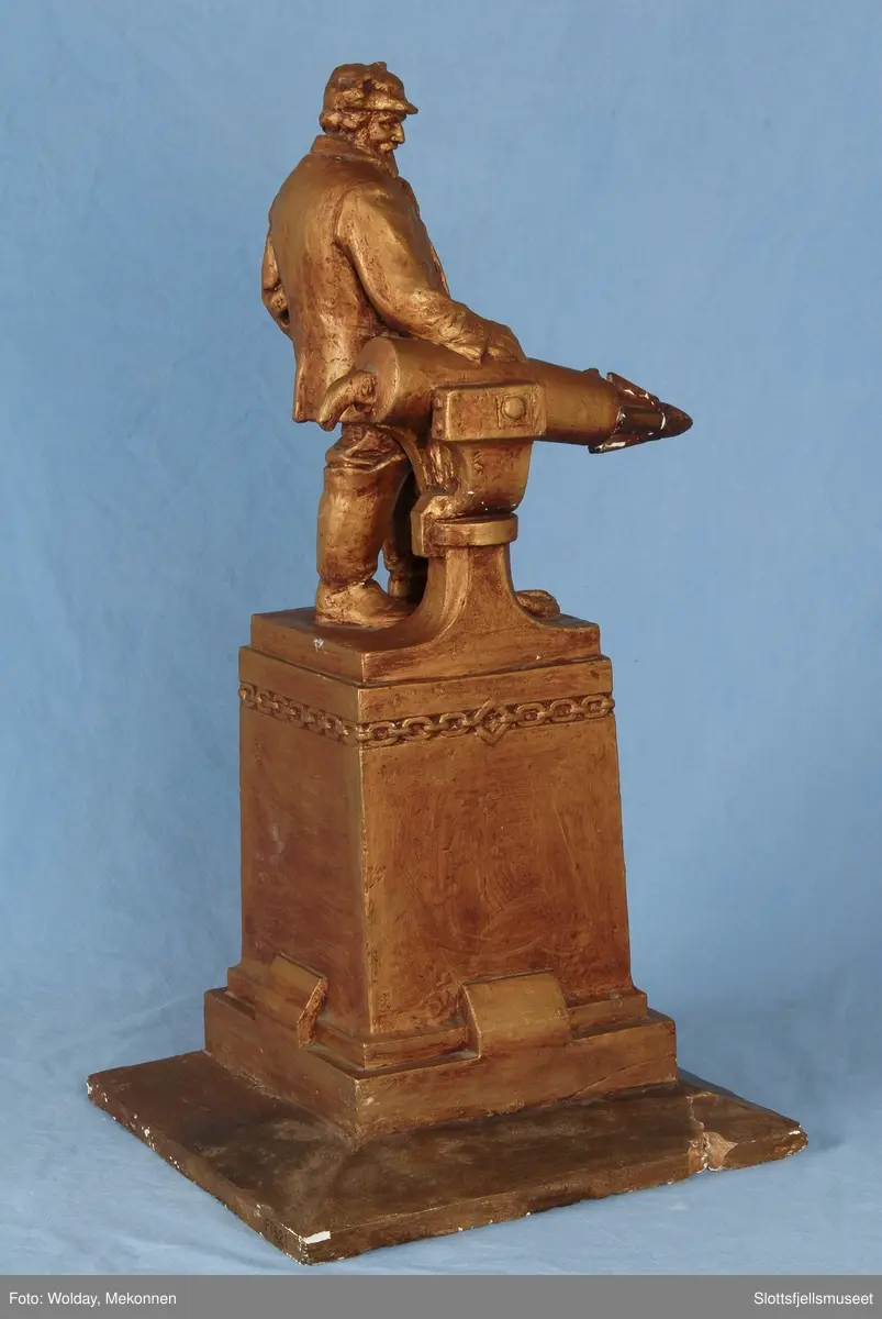 Statuett