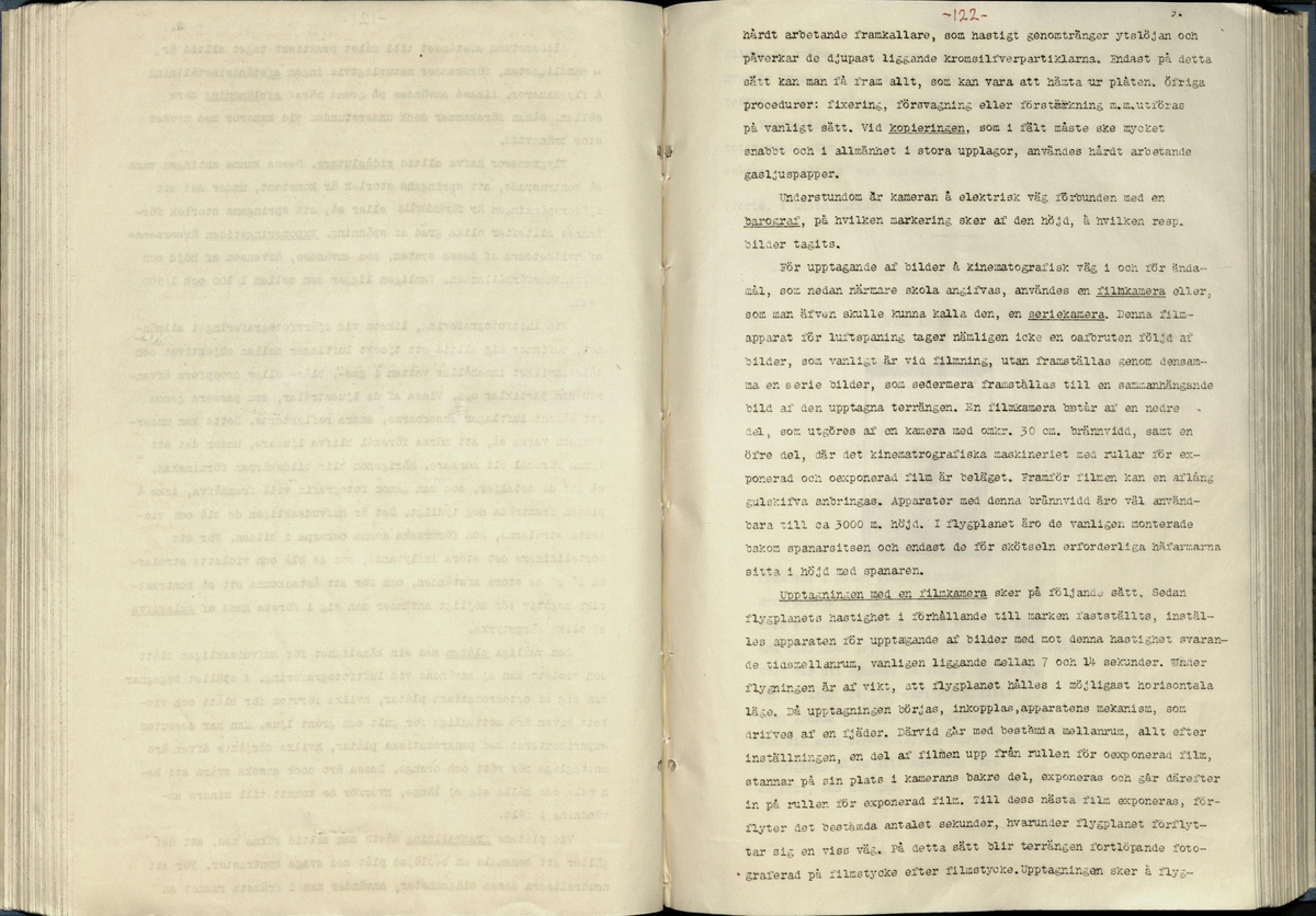 Inbunden samlingsvolym för tidskriften Flygfisken: organ för Sveriges militärflygare, 1917-1919.

Innehåll: artiklar med minnen, händelser och episoder inom den svenska militära pionjärflygningen samt fakta och råd till militära flygare. Illustrationer i form av ritningar och foton.

Sidor framställda genom stencilering med inklistrade fotografier.


Ingående nummer:

1 - augusti 1917 (sida 1-11)
2 - september 1917 (sida 12-21)
3 - oktober 1917 (sida 22-31)
4 - november 1917 (sida 32-42)
5 - december 1917 (sida 43-53)
6 - januari 1918 (sida 54-64)
7 - februari 1918 (sida 65-77)
8 - mars 1918 (sida 78-88)
9 - april 1918 (sida 89-101)
10 - maj 1918 (sida 102-111)
11 - juni 1918 (sida 112-126)
12 - juli 1918 (sida 127-137)
13 - augusti 1918 (sida 138-148)
14 - september 1918 (sida 149-157)
15 - oktober 1918 (sida 158-168)
16 - november 1918 (sida 169-180)
17 - december 1918 (sida 181-190)
18 - januari 1919 (sida 191-202)
19 - februari 1919 (sida 203-214)
20 - mars 1919 (sida 215-226)
21 - april 1919 (sida 227-240)
22 - maj 1919 (sida 241-251)
23 - juni 1919 (sida 252-263)
24 - juli 1919 (sida 264-274)
25 - september 1919 (sida 275-286)
26 - oktober 1919 (sida 287-298)
27 - december 1919 (sida 299-309)