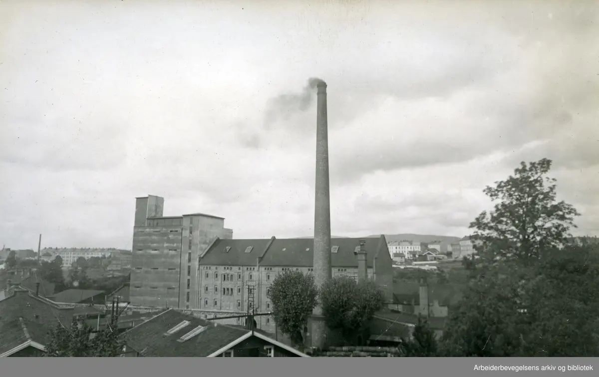 Lilleborg Fabrikker på Sandaker. 1930-tallet. -Arbeiderbevegelsens ...