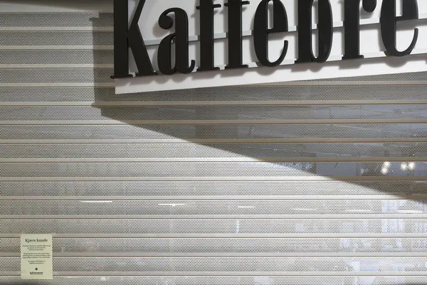 Stengte butikker på Strømmen Storsenter under koronanedstengningen