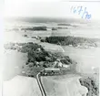 Skerike sn, Västerås.
Flygfoto över Lisselberga-Rustberga-Skarpa, 1970.