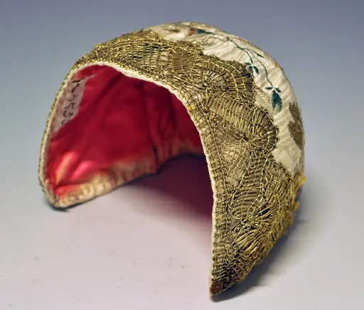 Kajas dåpsdrakt og dåpstradisjoner