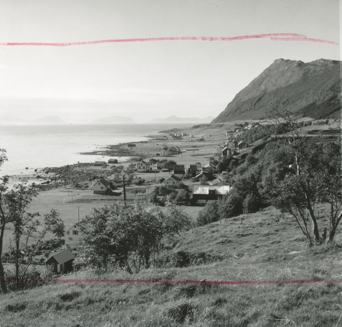 Oversiktsbilde av Godøylandet på Godøy i Giske kommune.