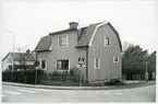 Västerås, Iggebygärdet.
Bostadshus kv. Ugglan 4. 1972.