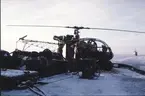 En helikopter av typen Aérospatiale Alouette II på Ymers däck.