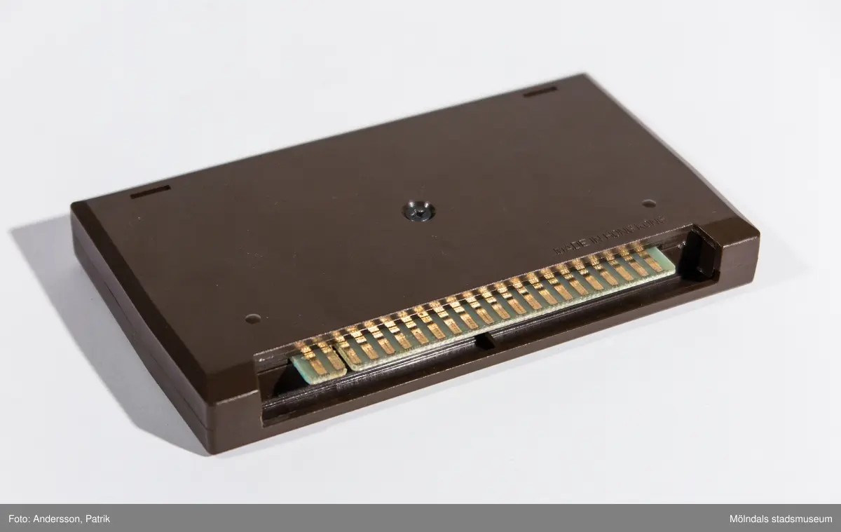 Kassett med externt RAM-minne på 16K för Commodore Vic 20 och Commodore 64. Kassetten anslöts via en port på baksidan av datorn. Det extra minnet gav bland annat tillgång till bättre grafik för dataspel.