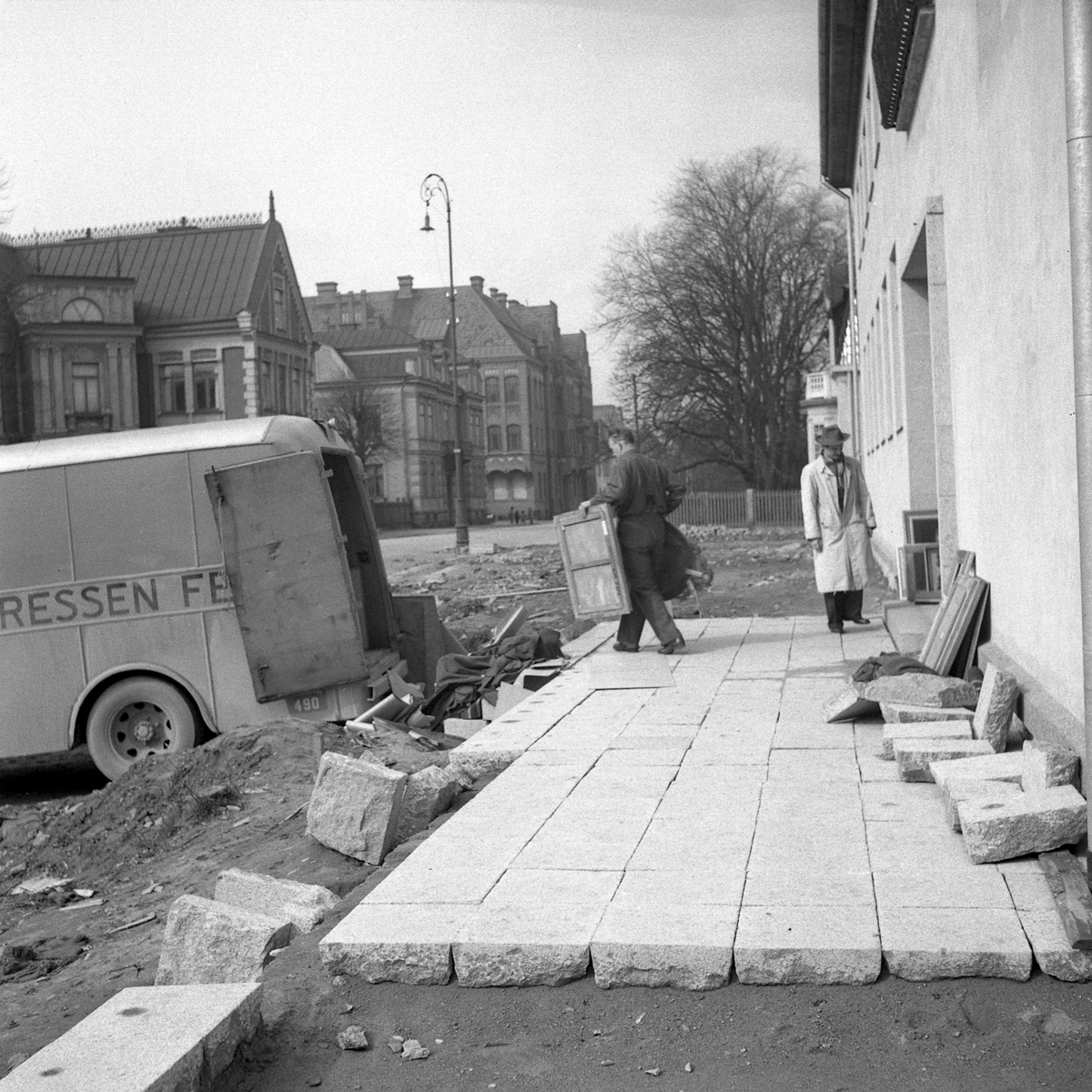 1948. Nationalmuseums depositioner anländer.