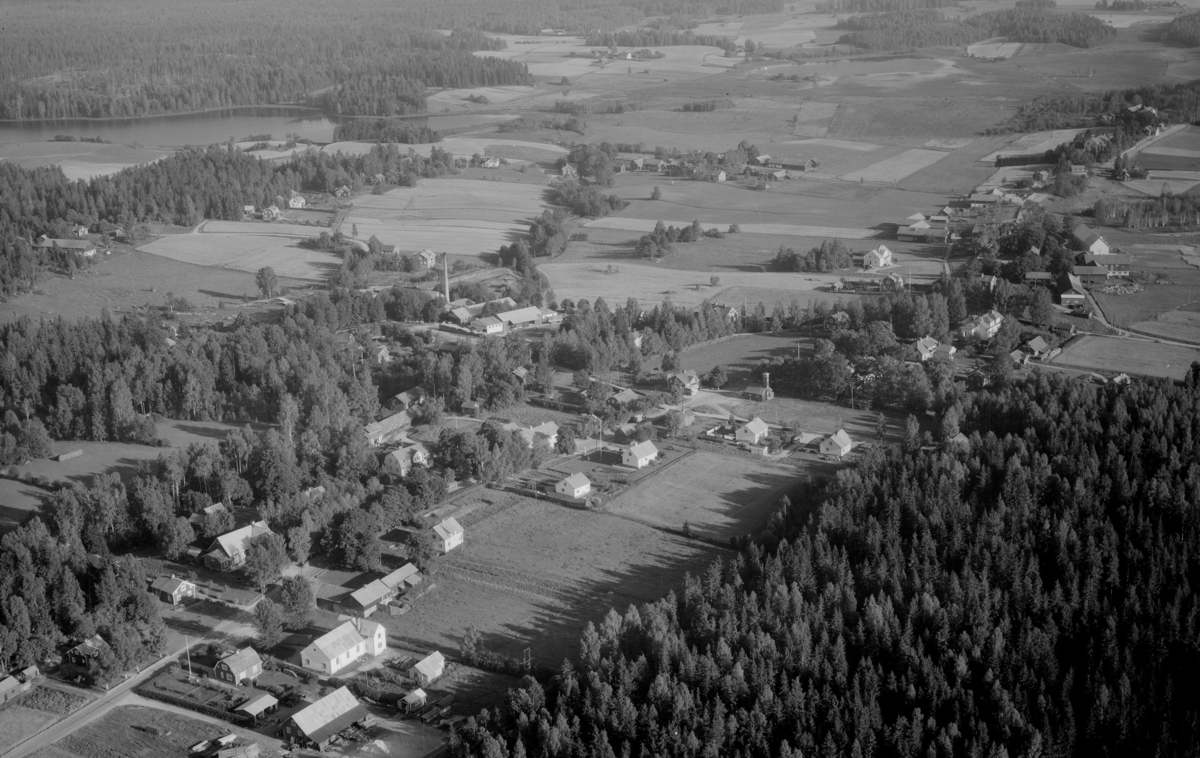 Flygfoto över Västanhede 1958.