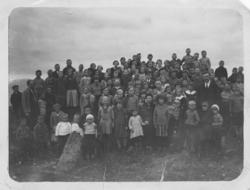 Har du informasjon om disse bildene fra Børselv og Nordvågen?