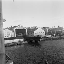 Namngivning och sjösättning av minfartyget