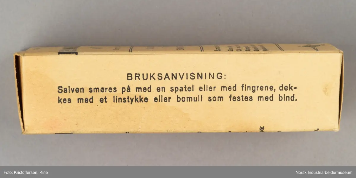 Tube med Jecoderm hud-, sår- og barnesalve fra Afi i original emballasje