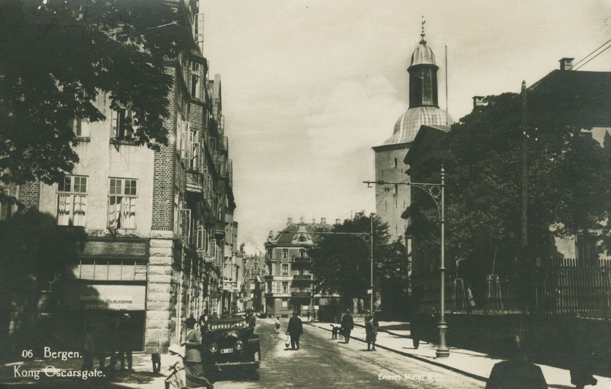 Bergen. Kong Oscars gate, ca. 1923. Utgiver: Mittet & Co.