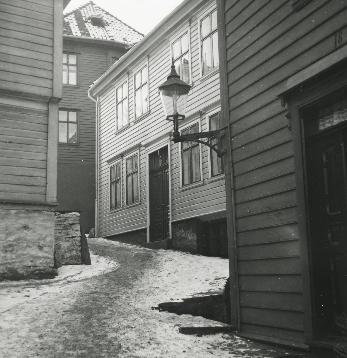 Bergen. Ukjent gateparti, ca. 1946.