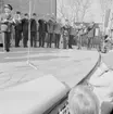 Uniformerade män båser i näverlurar på Sollidenscenen. Lions dag, Sven-Bertil Taube, Läderläpparna, Lena Granhagen, Frk. Skansen, Agneta