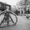 Festlighet vid Laxbrostuga, Skansen. Troligen allmogbröllop.