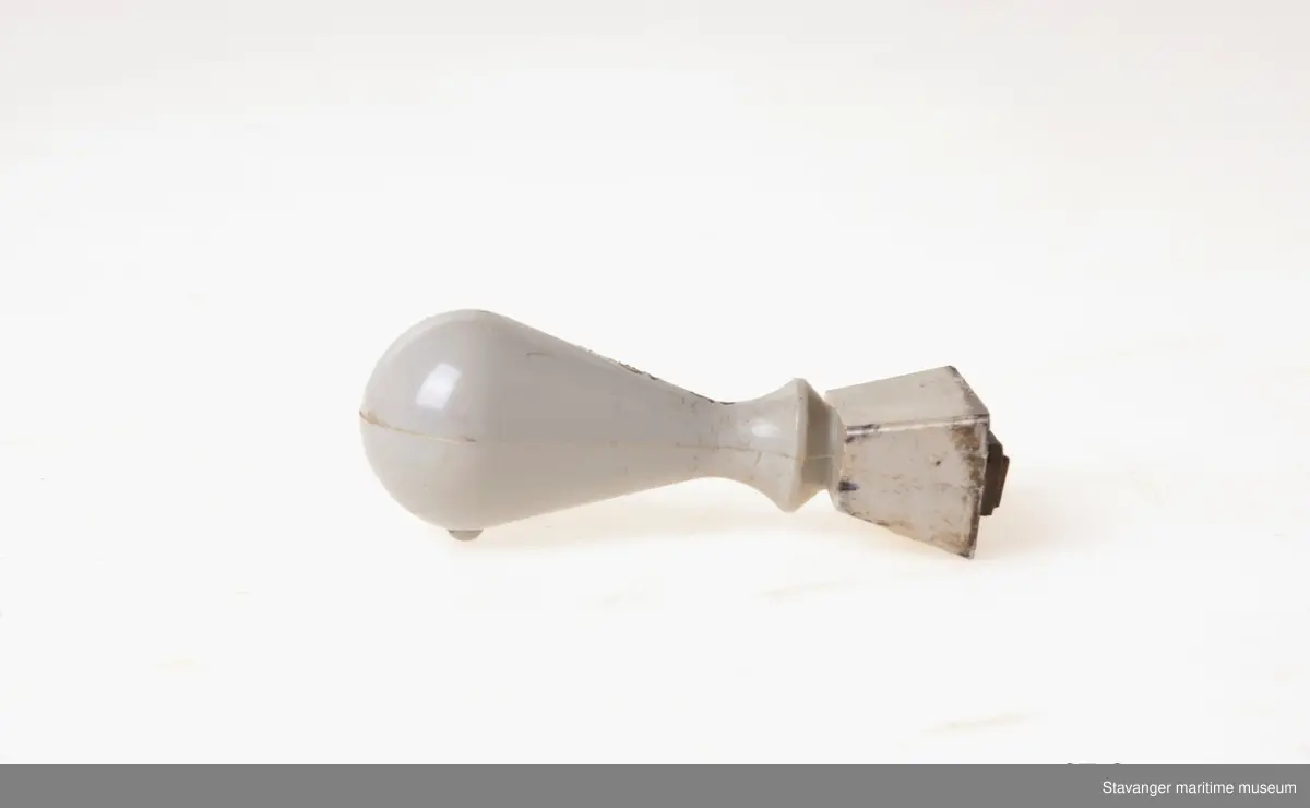 Stempel i tre malt grå, hvor det står: COPY.