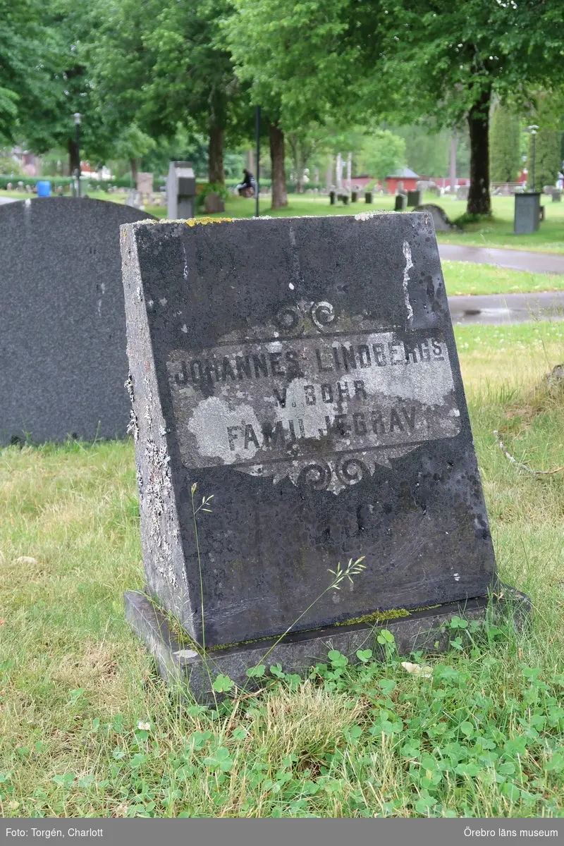 Inventering av kulturhistoriskt värdefulla gravvårdar i samband med upprättade av vård- och underhållsplan för Lindesbergs södra kyrkogård, avseende kulturhistoriska värden.
