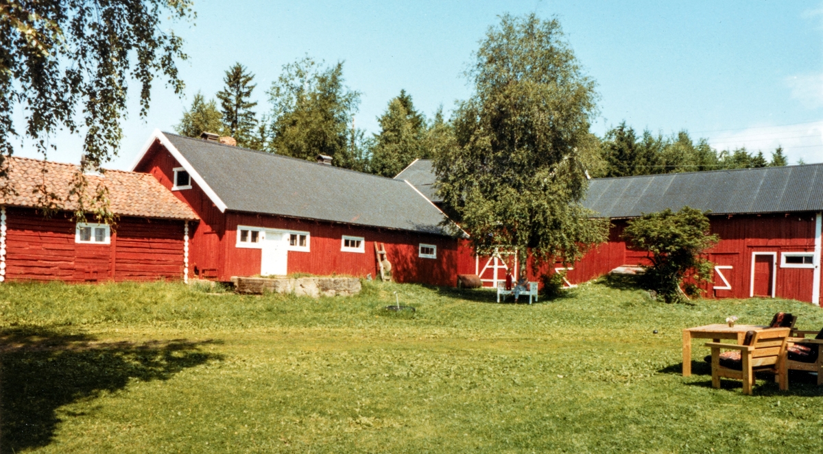 Sande av Vesle Oppsal, Vang. Sommer 1981.