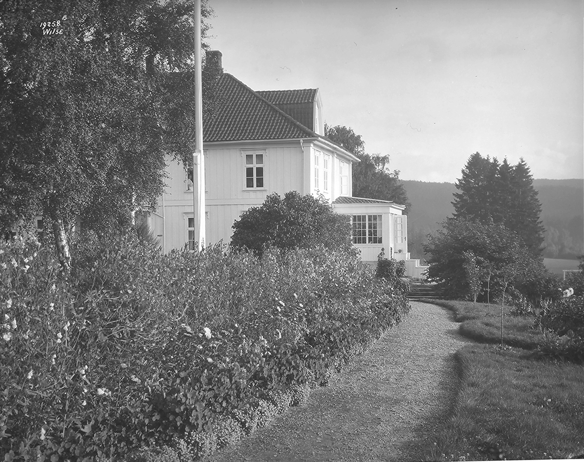 Skansgården. Fotografert 1925.