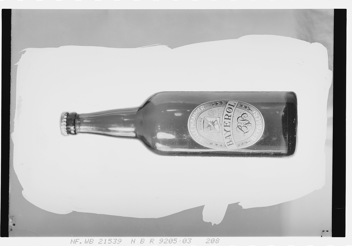 Bayerøl, Lillehammer Bryggeri. Fotografert 1927.