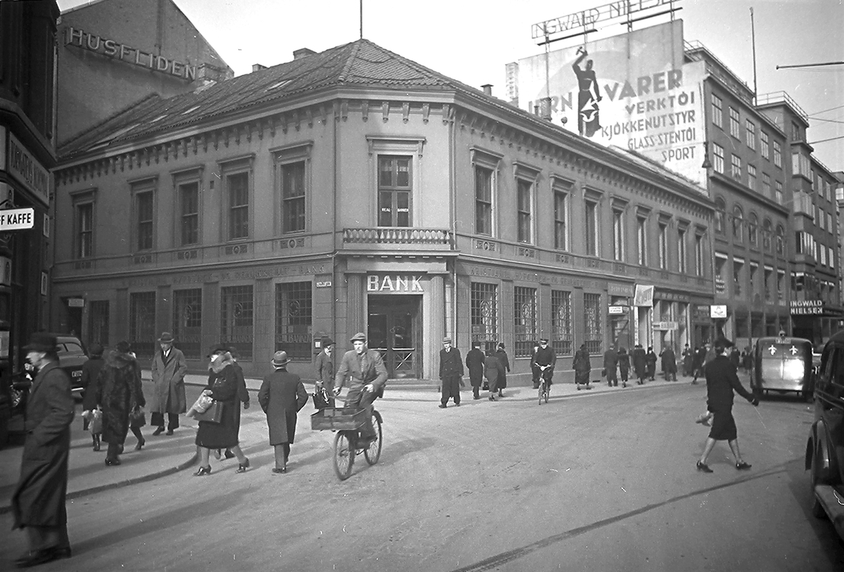 A/S Kristiania Hypothek- og Realkredit-Bank, Torggata 2, Oslo. Fotografert 1939.