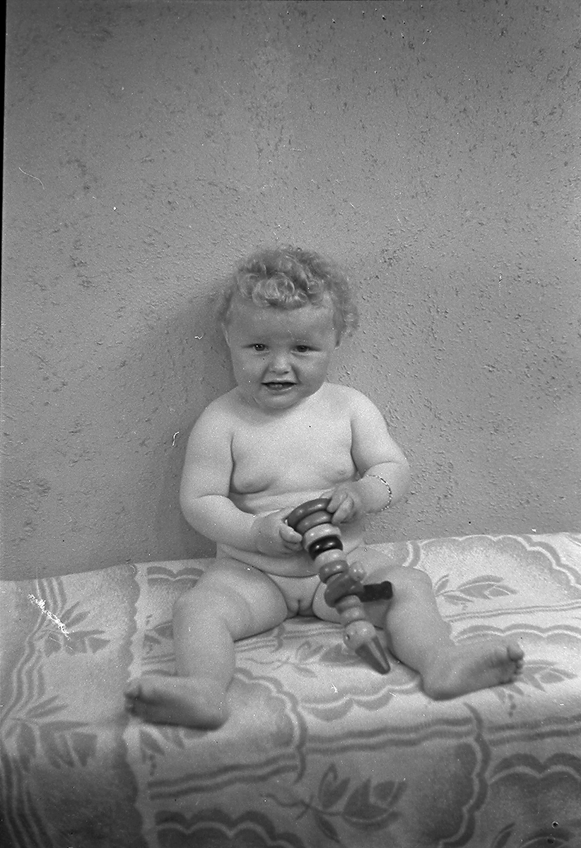 Prot: protokoll finnes ikke
Register: Andersen (Nerliens kjemiske) Leica barn 1944