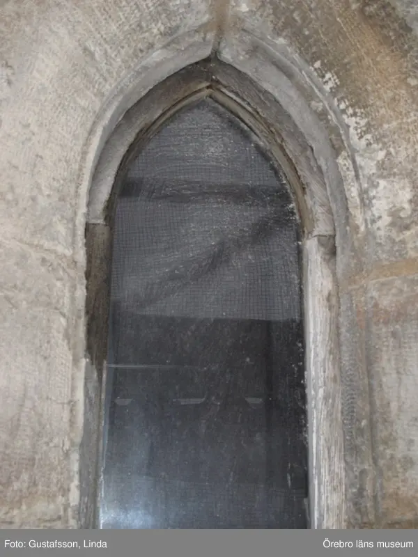 Renoveringsarbeten av tornfasader på Olaus Petri kyrka (Olaus Petri församling).
Fönster, västra trapphustornen.
Dnr: 2008.230.065