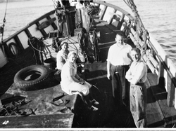 Fiskerfagskolen på tur, ombord i snurperen "Dorgaskjær"