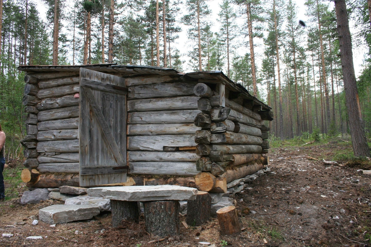 Stall, tidligere ljørbu