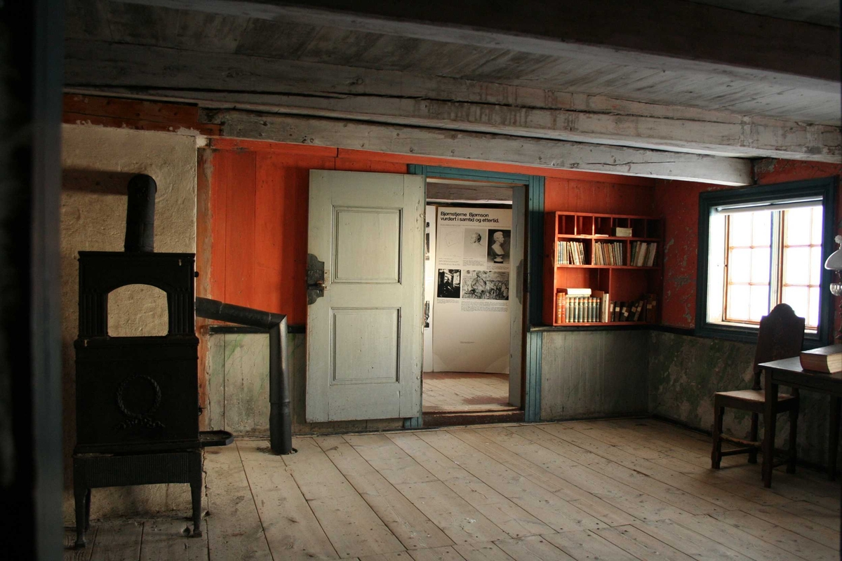 Bjørgan prestegård, stue, interiør, møbler