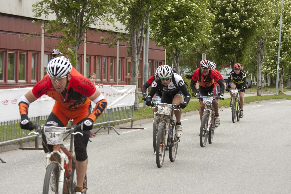 Craft MTB 6-dagers terrengritt på sykkel, Trondheim-Oslo. Syklistene kommer!